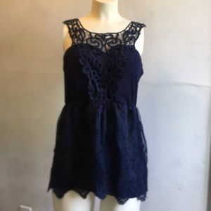 Woman’s tank style top